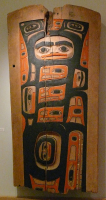 Tlingit%20artist%2C%20%3Cb%3E%3Ci%3E%20House%20Panel%3C%2Fi%3E%3C%2Fb%3E%2C%20late%2019th%20century%2C%20paint%20on%20wood%20with%20opercula%20shell%20inlay%2C%20Museum%20Purchase%3A%20Indian%20Collection%20Subscription%20Fund%2C%20Rasmussen%20Collection%20of%20Northwest%20Coast%20Indian%20Art%2C%20no%20known%20copyright%20restrictions%2C%2048.3.529A